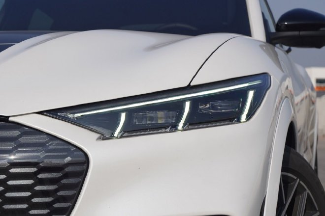 换个角度感受经典 试驾2024款福特电马