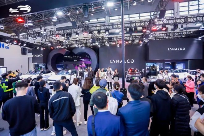 展位爆棚 全球最大新能源汽车专题展明年1月海口举办