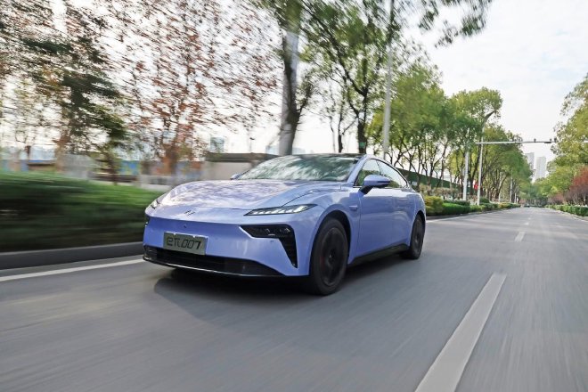 试驾eπ007  内敛且智慧的新能源轿跑