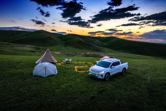 新能源皮卡市场烽烟四起，新能源超级皮卡雷达RD6优势显现