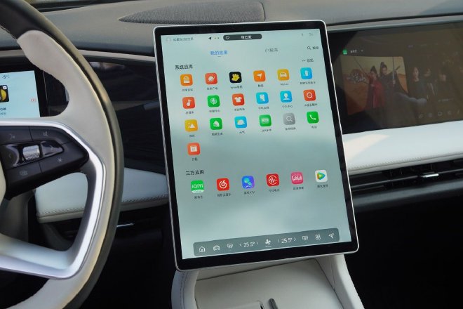 无惧冰城严寒 吉利银河L7驾乘感依旧出色