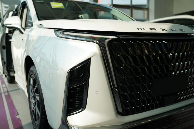 新生代智能MPV 实拍2024款上汽大通 G90