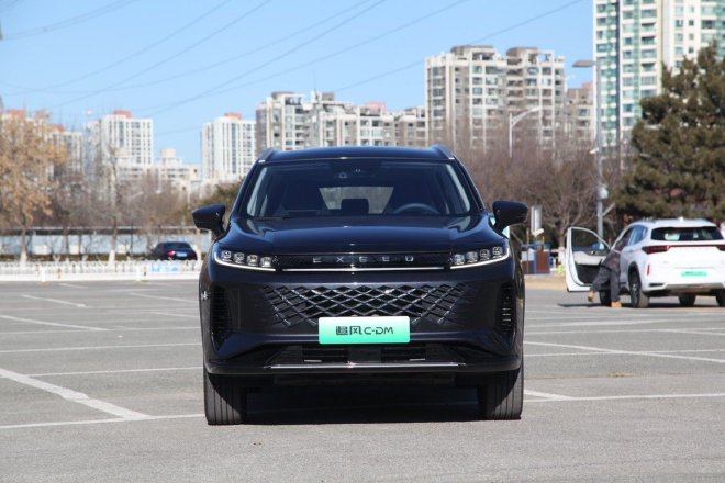 搭载全新动力系统 静态实拍星途追风C-DM