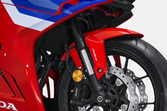 Honda焕新发布NX400、CB400F、CBR400R，NX400售价公布！