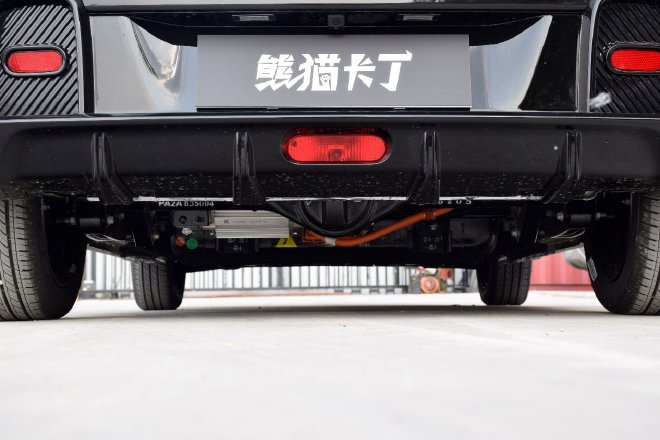 可代步、能玩乐的新选择 卡丁车赛道试驾吉利熊猫卡丁