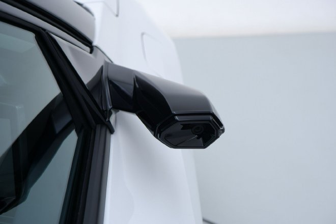 全系标配电子外后视镜 东风本田灵悉L静态体验