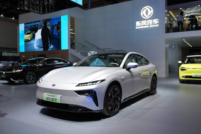  2024 Beijing Auto Show: Dongfeng Yipai e π 008 officially unveiled