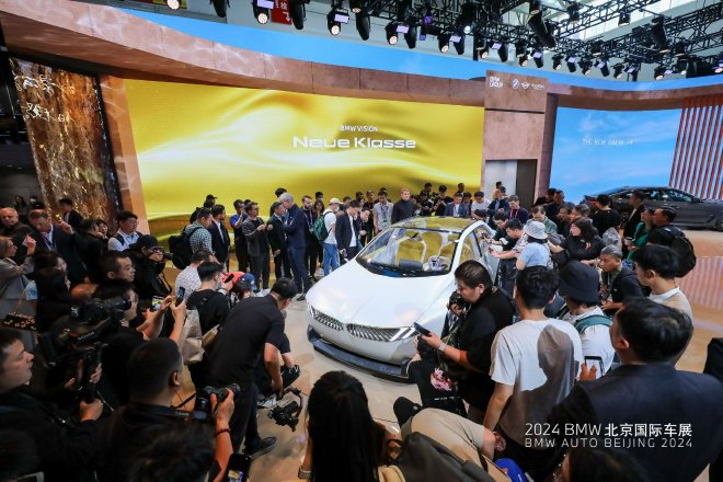 齐普策：新世代车型2025问世 2026年在中国量产