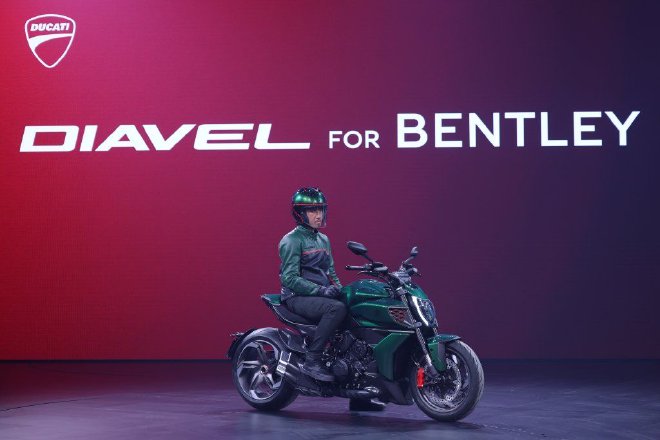 杜卡迪 Diavel for Bentley 限量版摩托车