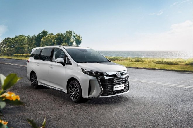 MPV市场再进击：传祺M8大师超级混动版 / M6 MAX上市