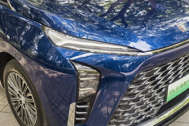 一次自我超越 试驾上汽通用别克全新GL8陆尊PHEV