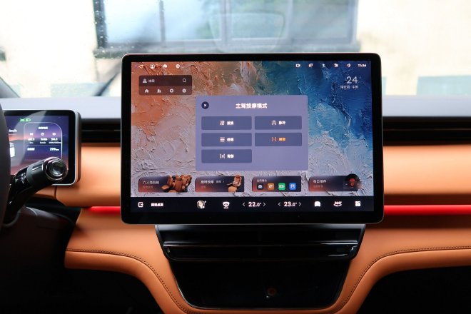 LEVC L380试驾 “陆地空客”尊享未来出行