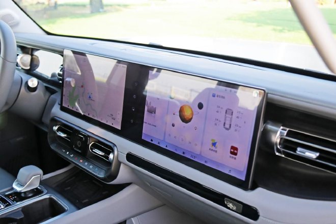 试驾全新BJ40环塔冠军版 越野素车新标杆