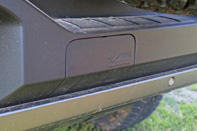 试驾全新BJ40环塔冠军版 越野素车新标杆