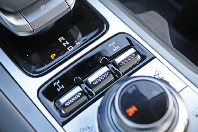 试驾全新BJ40环塔冠军版 越野素车新标杆