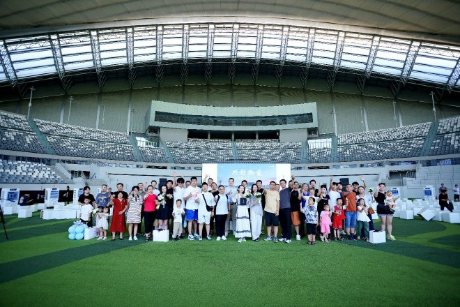 2024成都车展：魏牌全新蓝山亮相