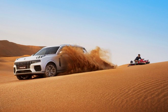 领克09四驱运动版上市 限时专享价21.28万元