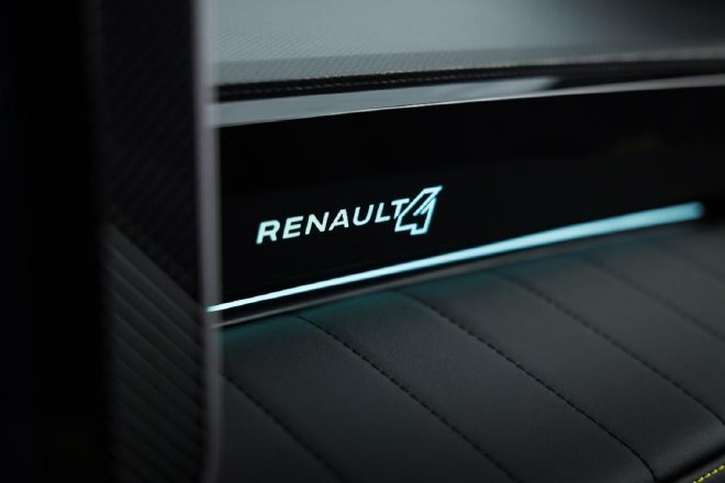 巴黎车展 | 传奇车型带“电”而归！雷诺4 E-Tech迎来全球首发