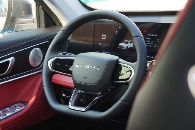 多项升级提升产品力 2025款瑞虎7 PLUS静态实拍