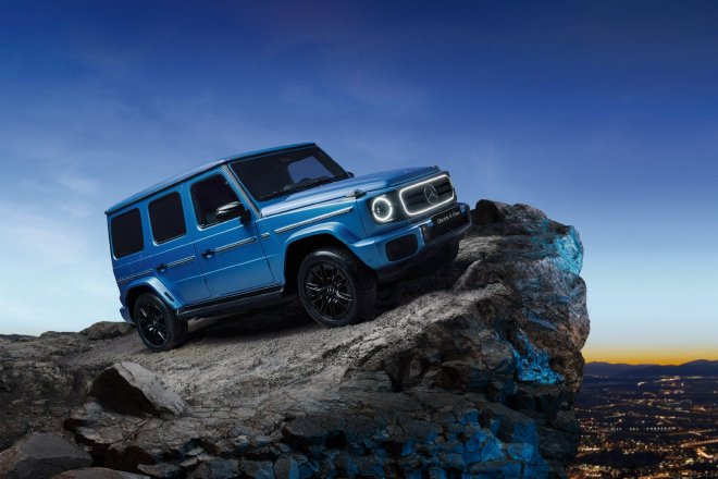 奔驰G级越野车家族双车上市 纯电G级开启预售