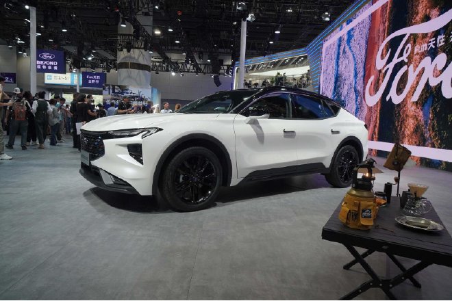 2024广州车展：江铃福特领裕PHEV/领睿PHEV上市/蒙迪欧运动版亮相