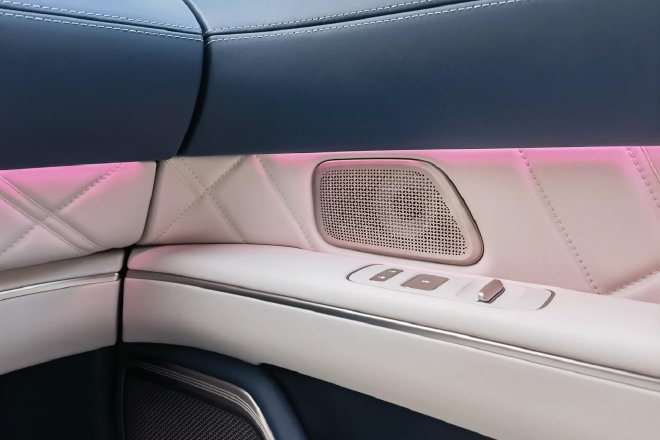 技术豪华新旗舰 静态体验蔚来ET9