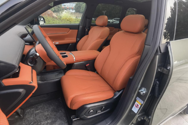 下一部走量神器？静态体验长安启源C798