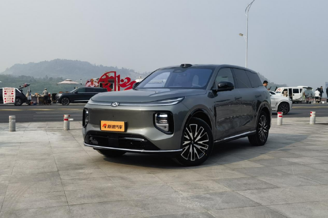 下一部走量神器？静态体验长安启源C798