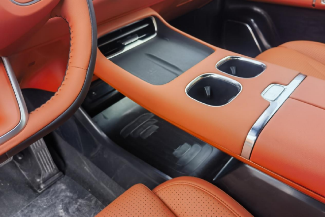 下一部走量神器？静态体验长安启源C798