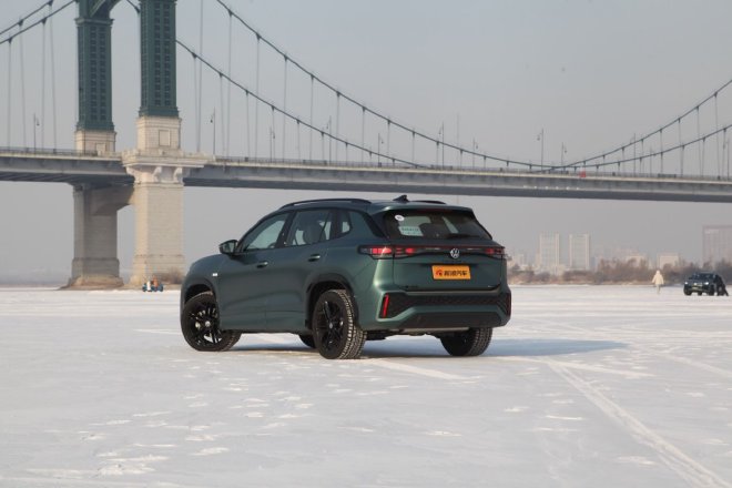 感受冰雪的快乐 试驾一汽-大众全新探岳L