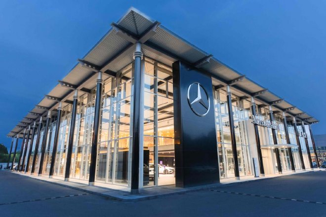 梅赛德斯-奔驰公布2024年度销量 中国市场交付71.4万台