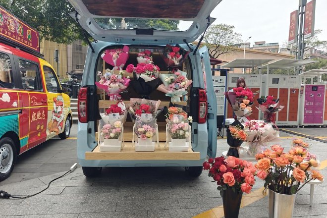 售4.78-5.08万 五菱之光EV正式上市