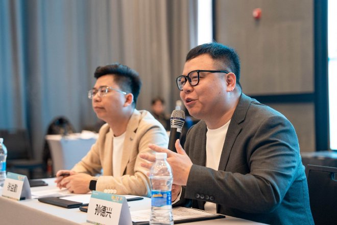 宏光MINIEV两门版和四门版销售占比相同 五菱智驾车型将推出