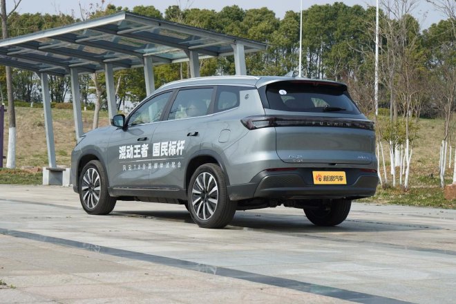 表里如一的品质 试驾体验奇瑞风云T8