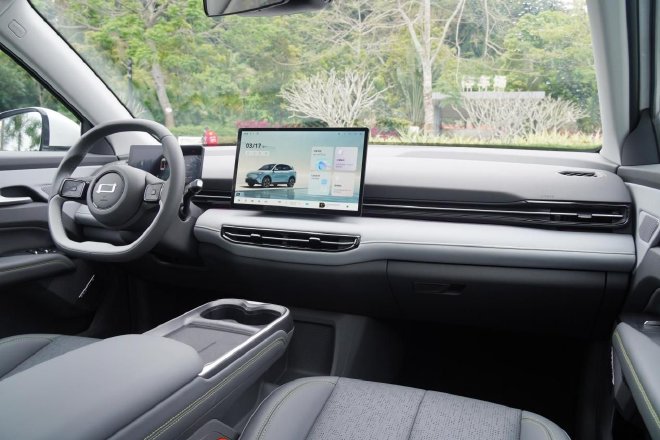 集硬核技术于一身 悦意03你的松弛出行新搭子