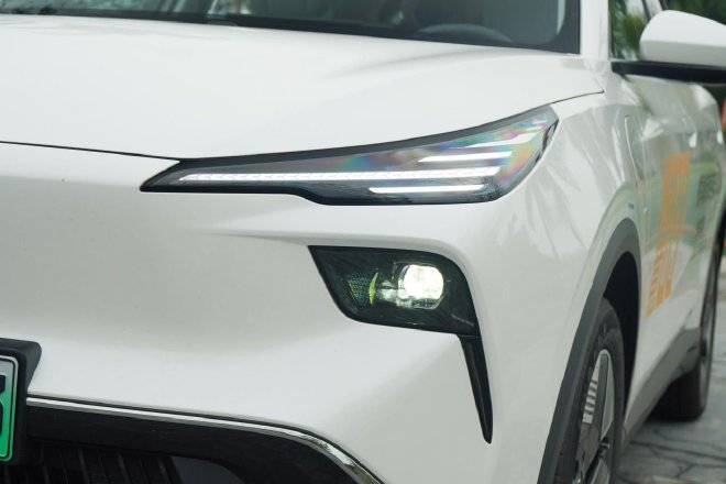 集硬核技术于一身 悦意03你的松弛出行新搭子