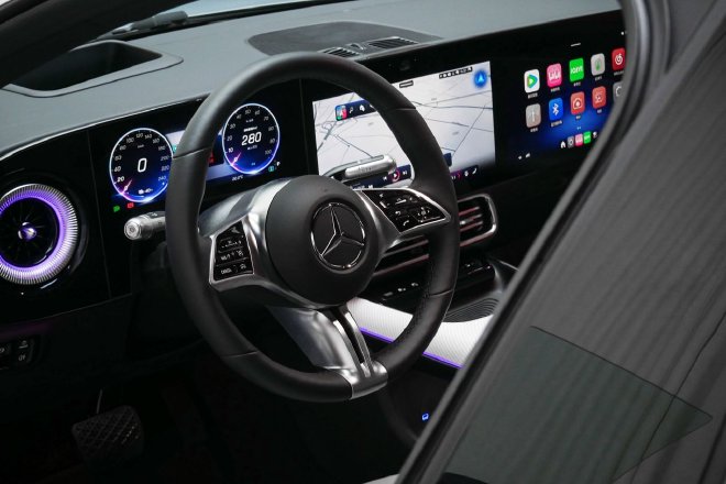 2025上海车展：全新纯电长轴距CLA静态解析