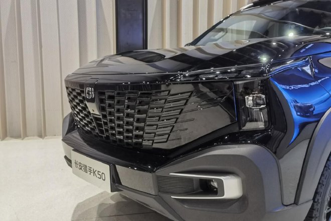 2025上海车展：拓展皮卡新生态 静态体验长安猎手K50