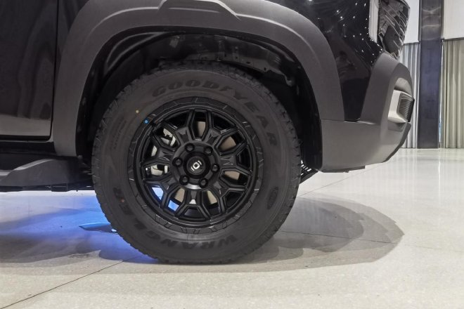 2025上海车展：拓展皮卡新生态 静态体验长安猎手K50