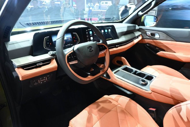 2025上海车展：长安猎手K50上市