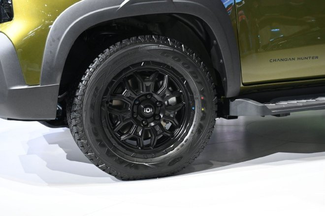 2025上海车展：长安猎手K50上市