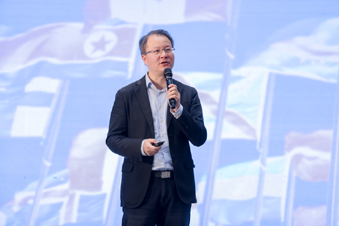 新能源汽车品牌评价与促进中心成立大会在重庆两江新区举行