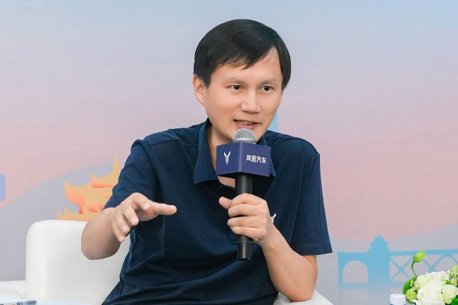 蒋焘，岚图汽车科技有限公司首席运营官