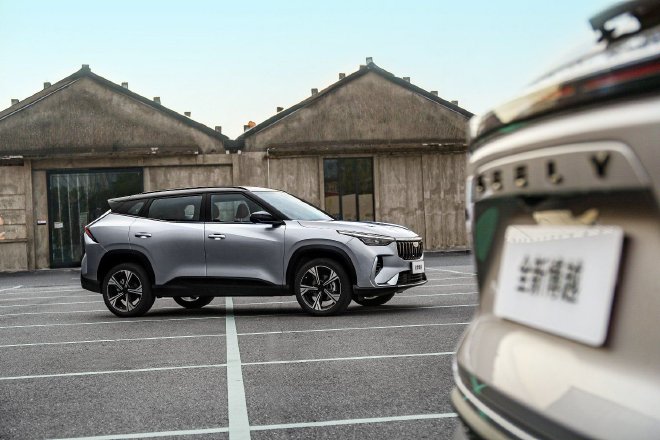 冲击10万级家用SUV市场 全新博越预售价9.19万-11.29万元