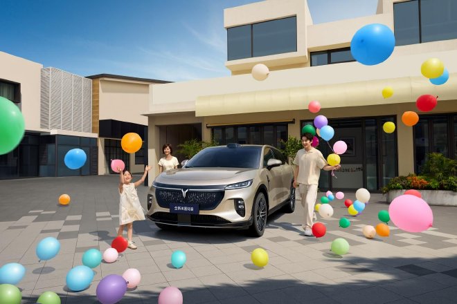 全新岚图知音空间表现曝光 岚图李博晓：车企应宣传空间利用率