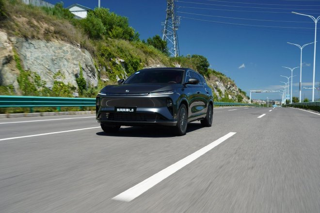 面面俱到的多面手 东风风神L8试驾体验