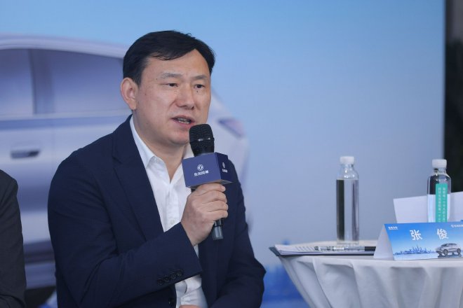 东风风神L8预售发布会领导专访：以技术破内卷，以诚意拓市场