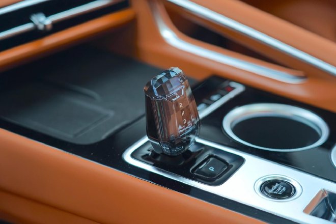 试驾全新一代博越 当10万级SUV学会“读懂家庭”