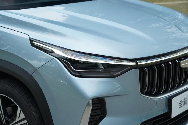 试驾全新一代博越 当10万级SUV学会“读懂家庭”