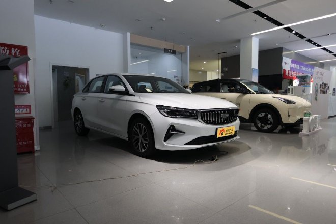 加配不加价 探店体验第4代帝豪400万纪念款